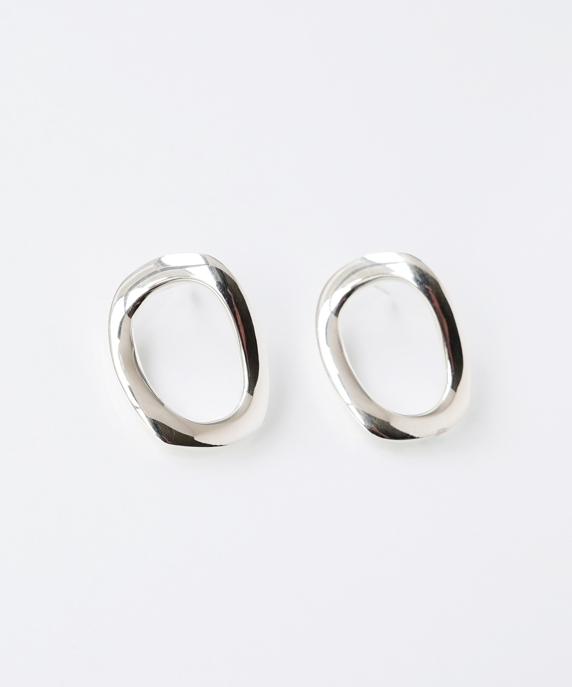 【blanc iris/ ブランイリス】Oblongue collection Sterling Silver Pierce / ピアス