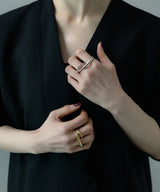 ISR-0215 / Two Forms Double Finger Ring