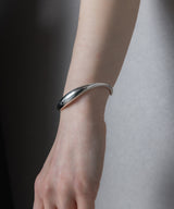 【ISOLATION / アイソレーション】Bold Curve Bangle /ISB-0302(SILVER)