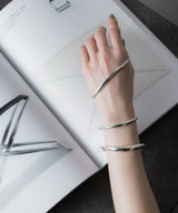 【ISOLATION / アイソレーション】Bold Curve Bangle /ISB-0302(SILVER)