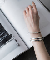 【ISOLATION / アイソレーション】 Curve Bangle /ISB-0303(SILVER)