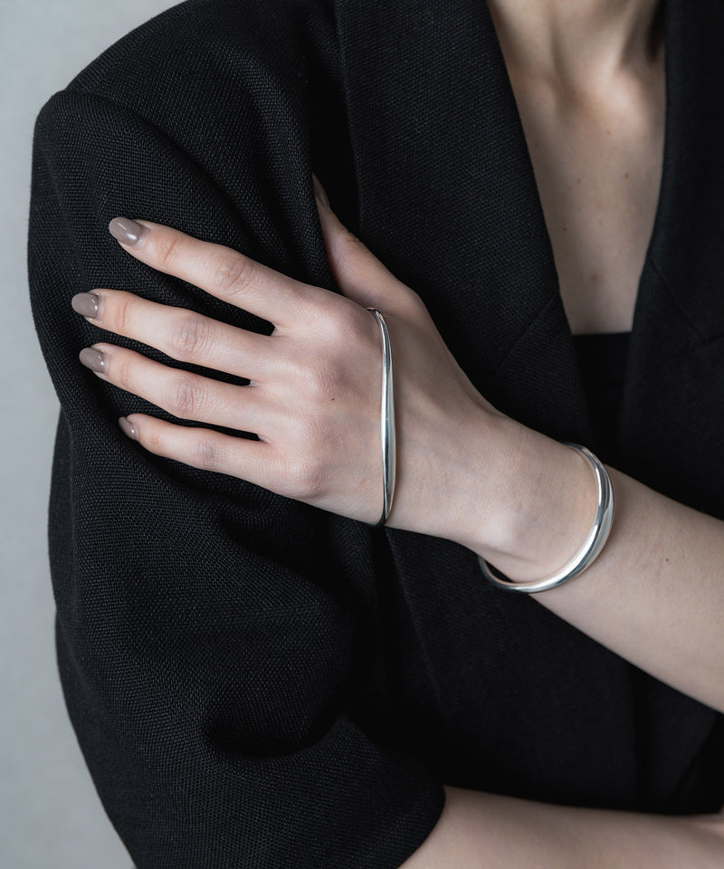 【ISOLATION / アイソレーション】Bold Curve Bangle /ISB-0302(SILVER)