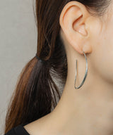 【ISOLATION / アイソレーション】Minimal Curve Hoop/ISP-0308G(GOLD)