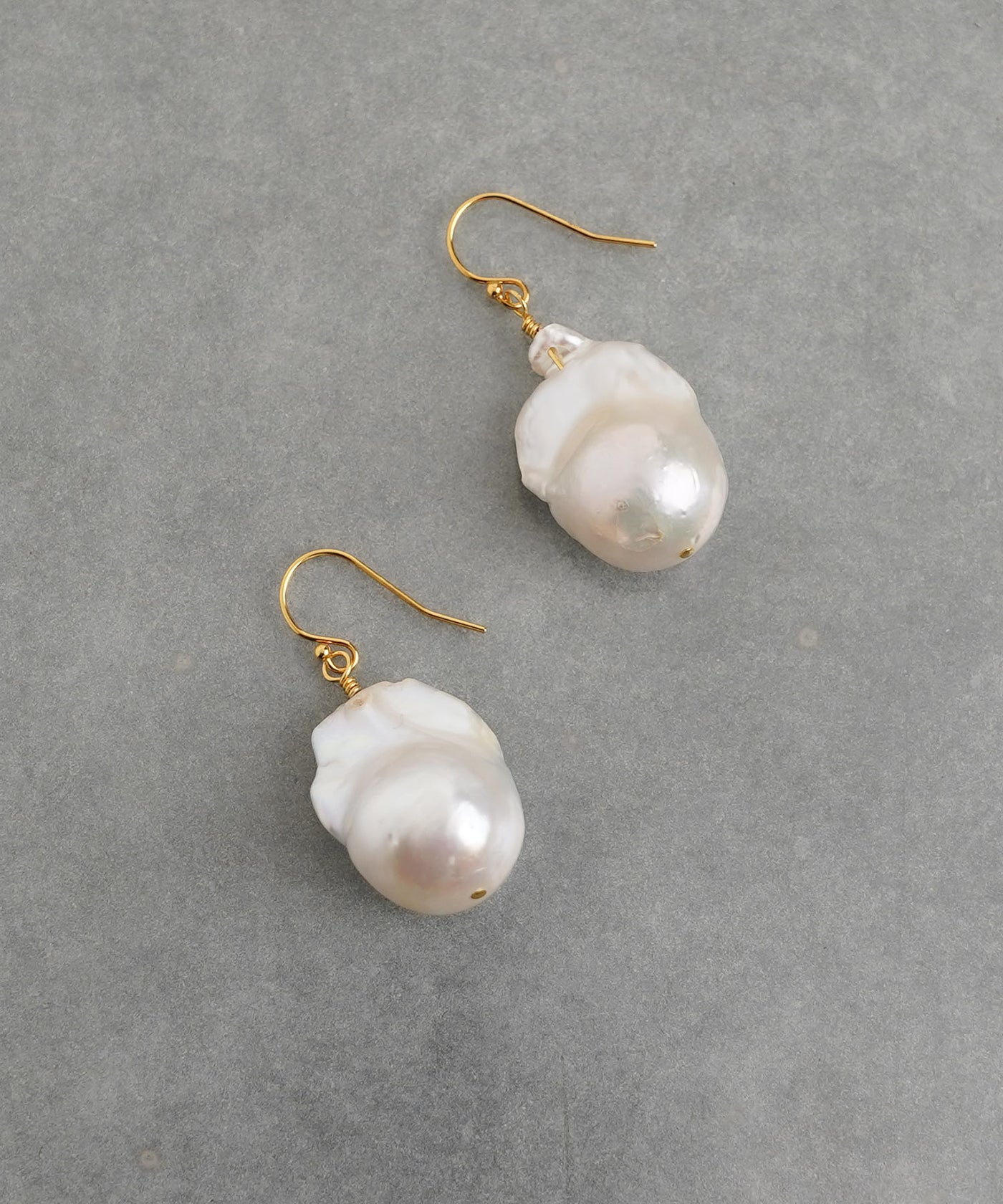 PREEK＞ROUGH BAROQUE PEARL EARRINGS/ピアス