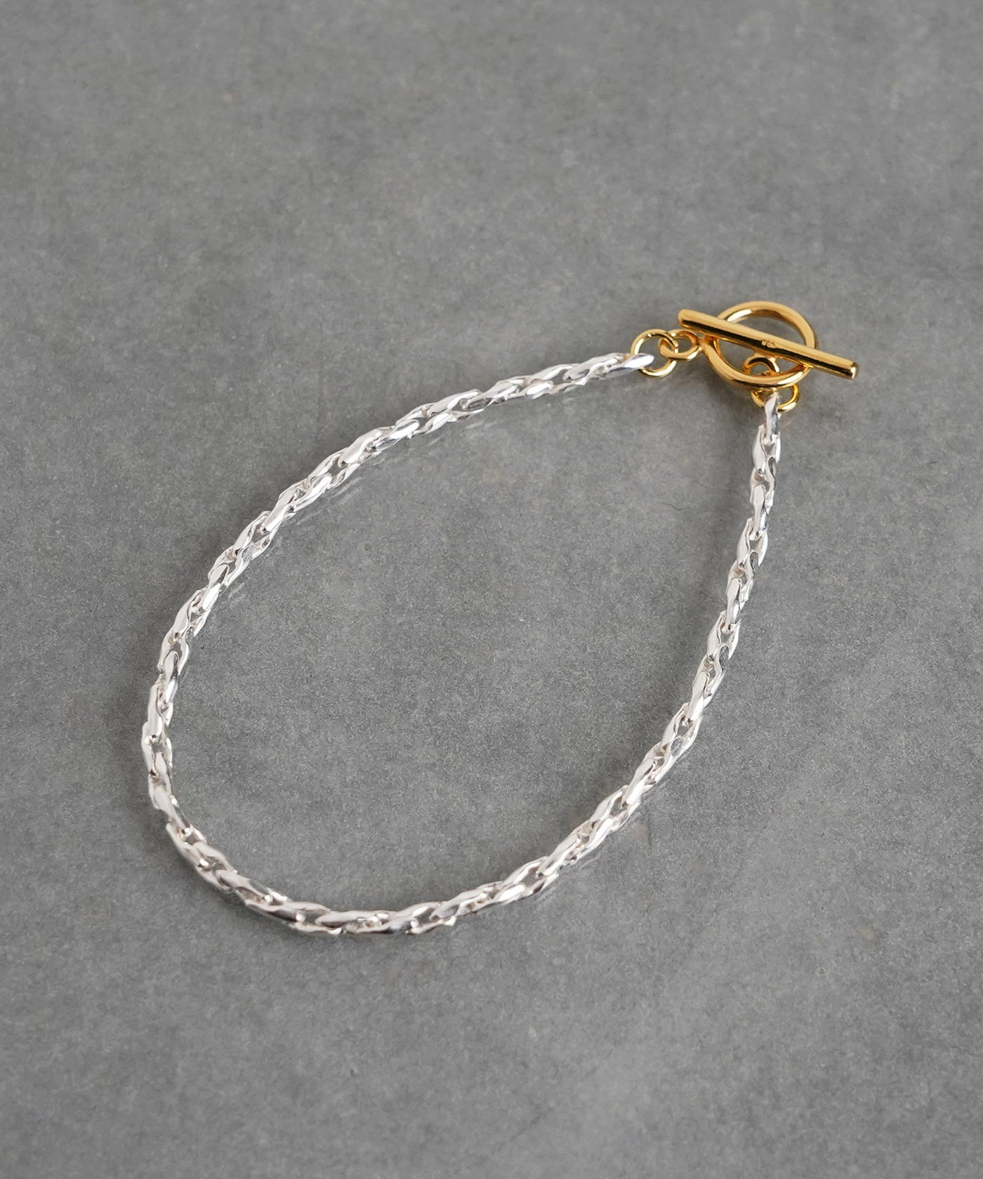 ISOLATION / アイソレーション】SV925 Twist Chain Bracelet